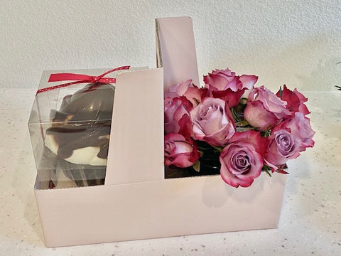 Hunky Cupcake & 12 Roses